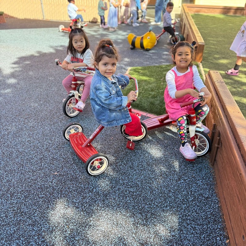Learn and Play® Montessori School & Child Care San Carlos photo 2