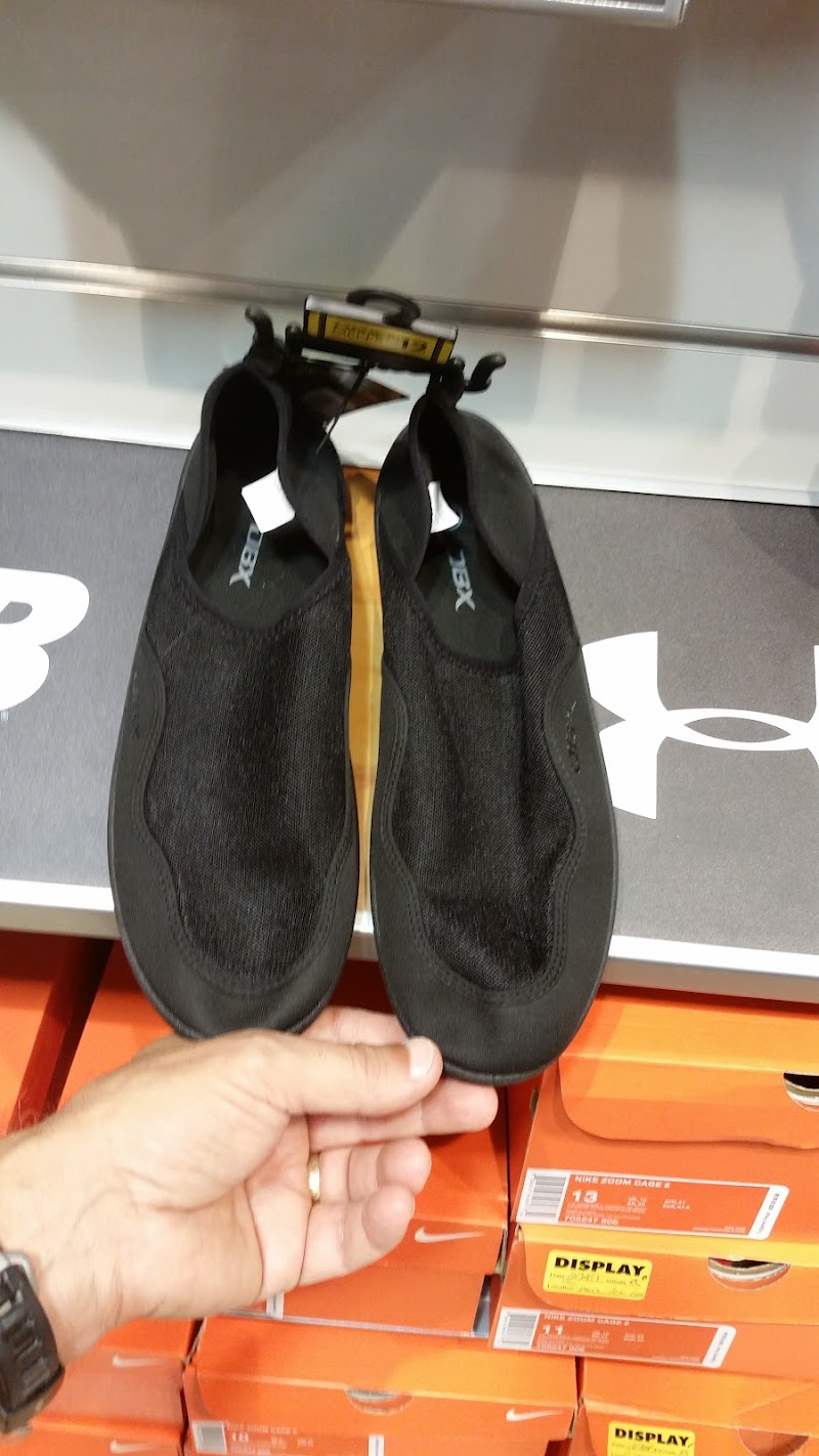 DICK'S Sporting Goods photo 5