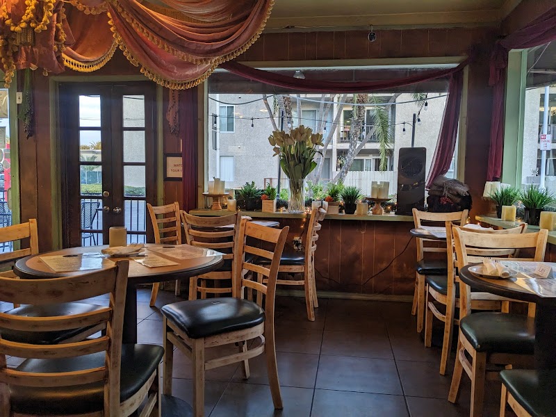 Gypsy's Mediterranean Grill photo 3