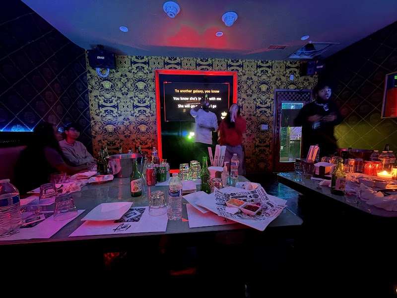 Feel Karaoke photo 4