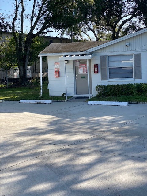Plant City Saver Storage photo 5