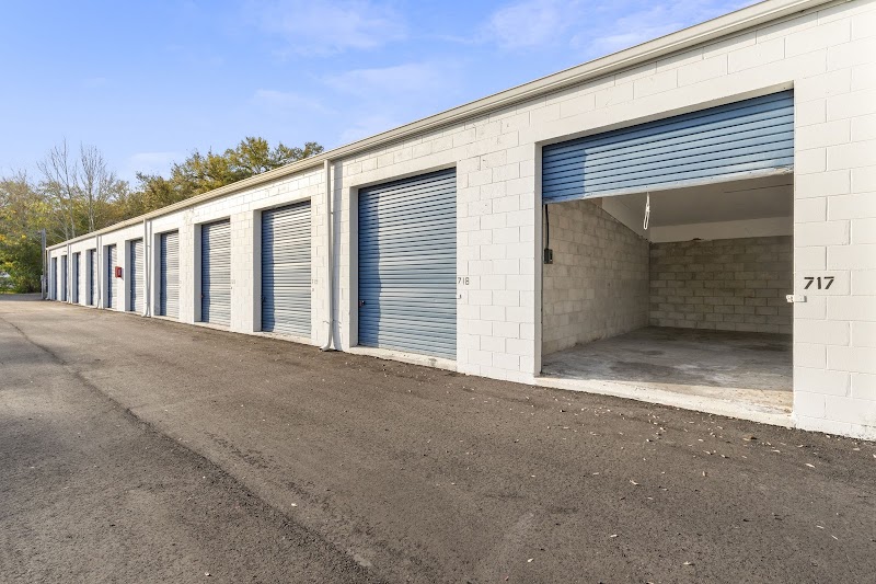 Photo of Plant City Saver Storage