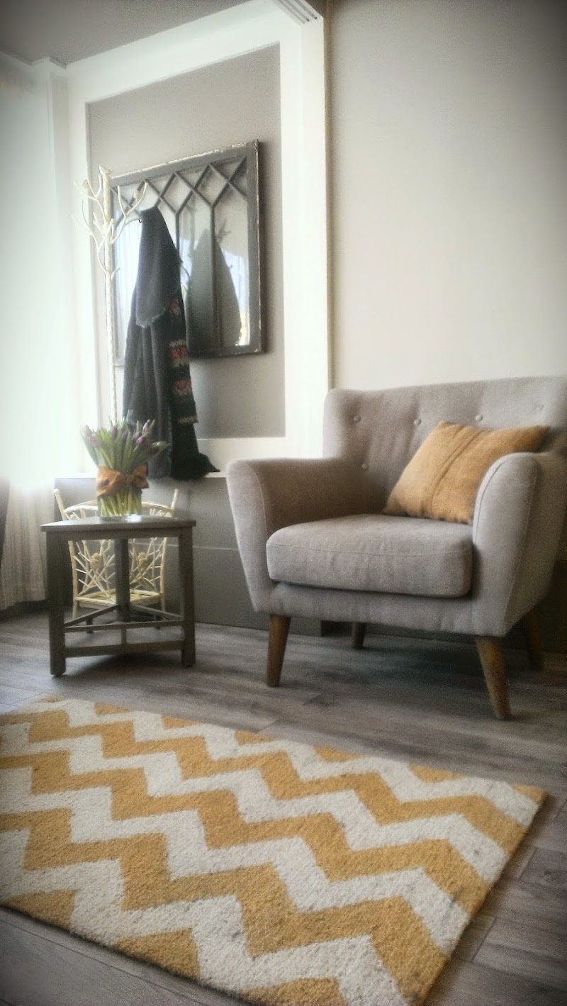 Photo of Willow A Laura Birrell Salon