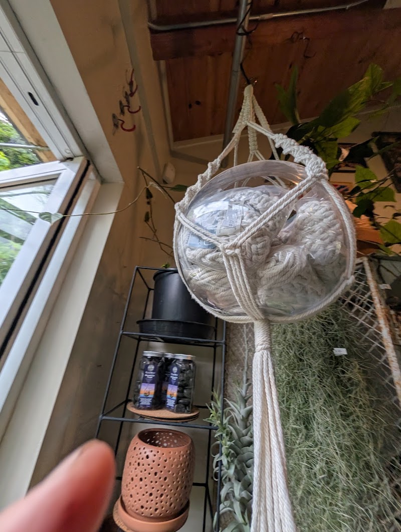 Green Jeans Garden Supply photo 2