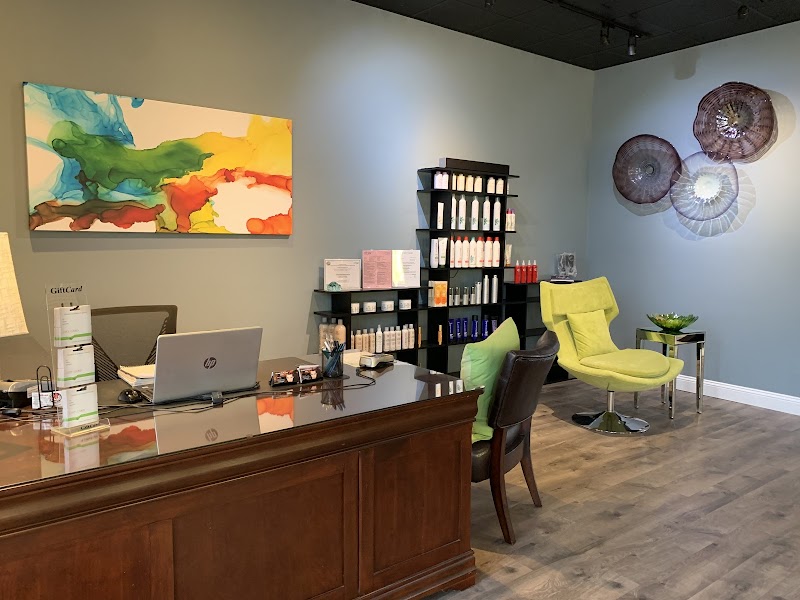 Thomas McPherson Salon photo 5