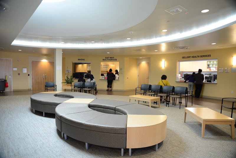 Chinese Hospital Outpatient Center photo 2