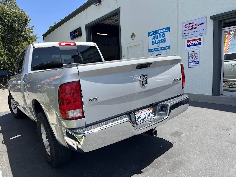 Vacaville Auto Body Center photo 4