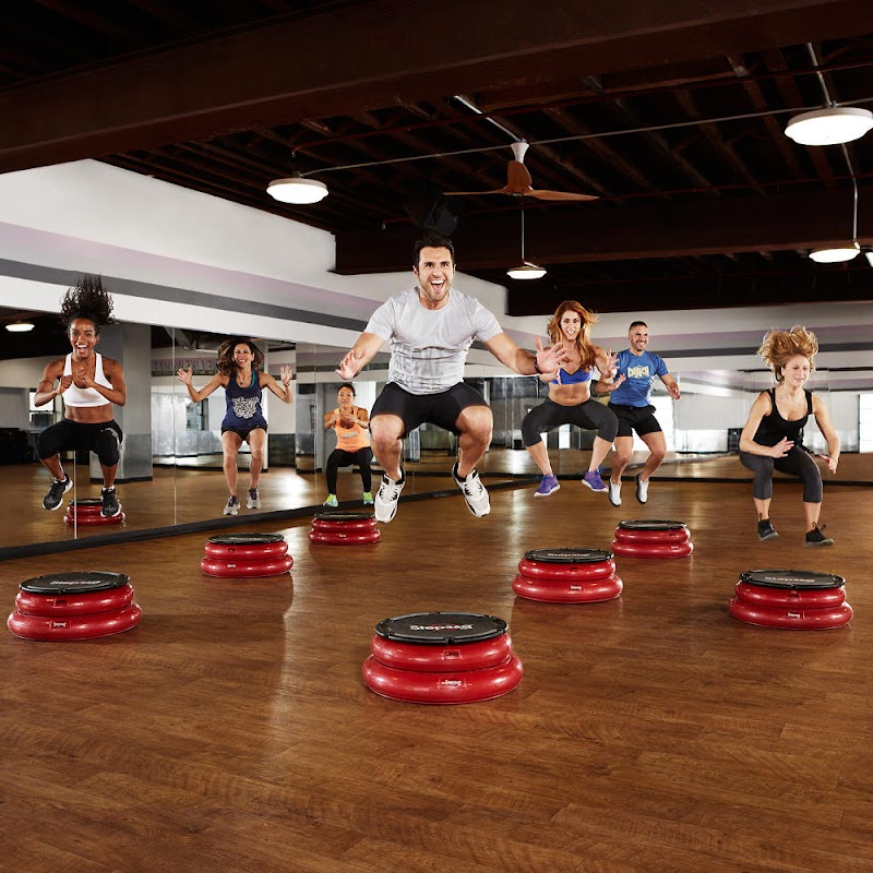 Crunch Fitness - San Lorenzo photo 5