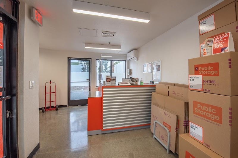 Public Storage photo 4