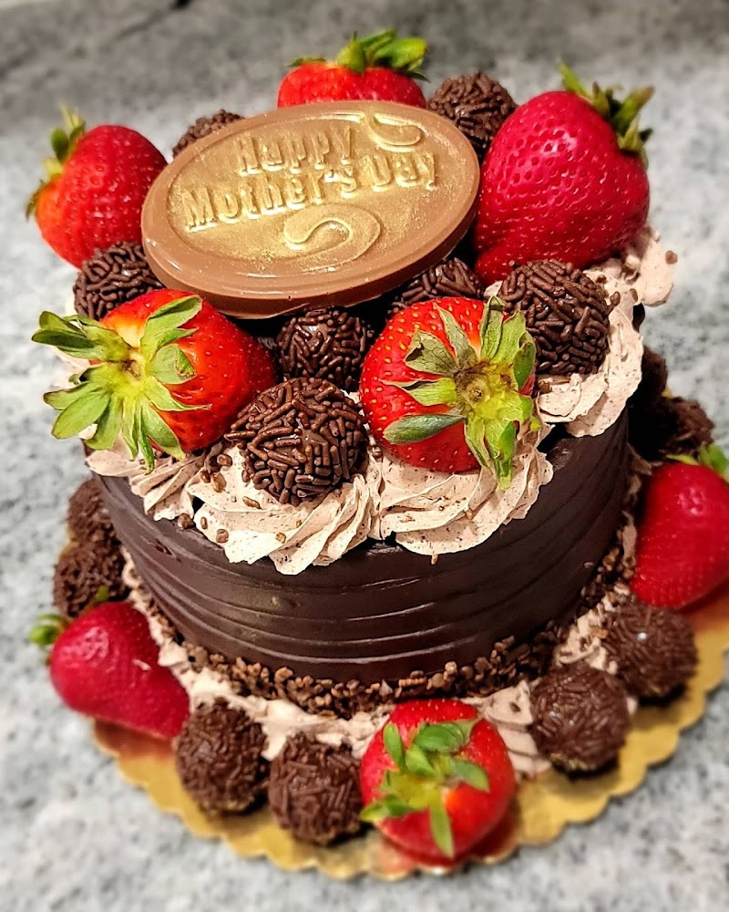 Karamelado Cakes & Pastries, LLC photo 5