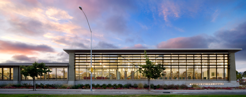 Photo of Castro Valley Library