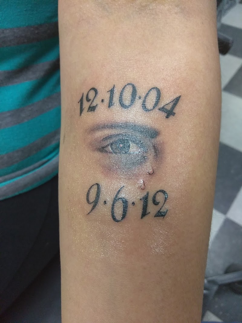 Body Bazzare Tattoo & Piercing photo 3