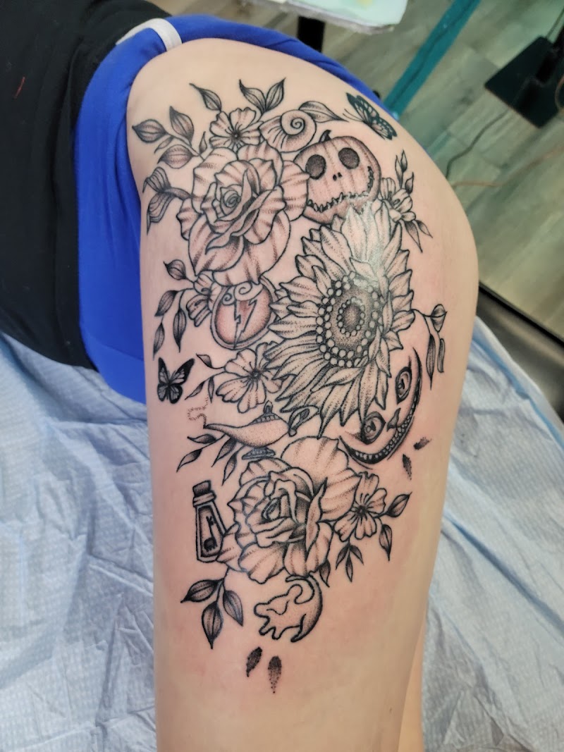 Body Bazzare Tattoo & Piercing photo 2