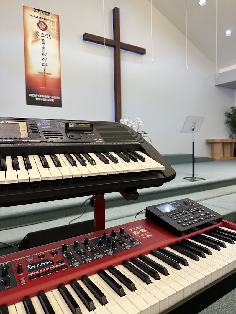Emmanuel Mission Church photo 3