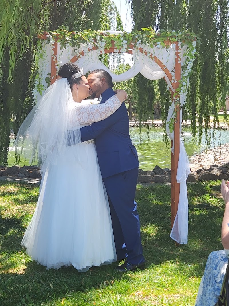 Vacaville Tiny Weddings photo 5