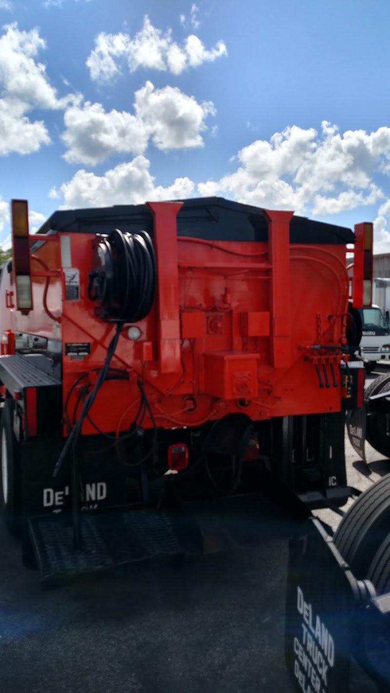 Deland Truck Center photo 4