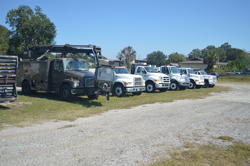 Deland Truck Center photo 3