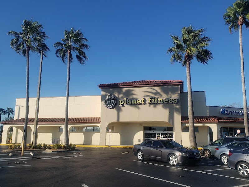 Planet Fitness photo 2