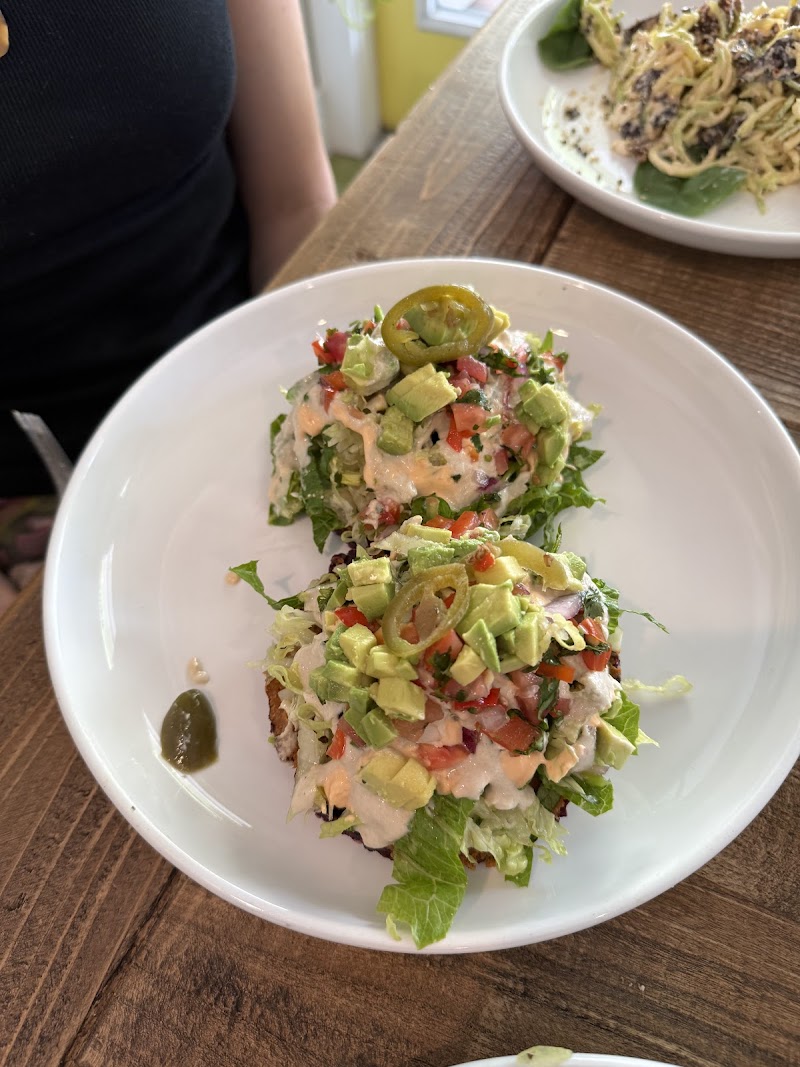 ionie Living Food & Tonics photo 3