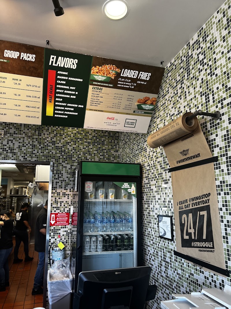 Wingstop photo 5