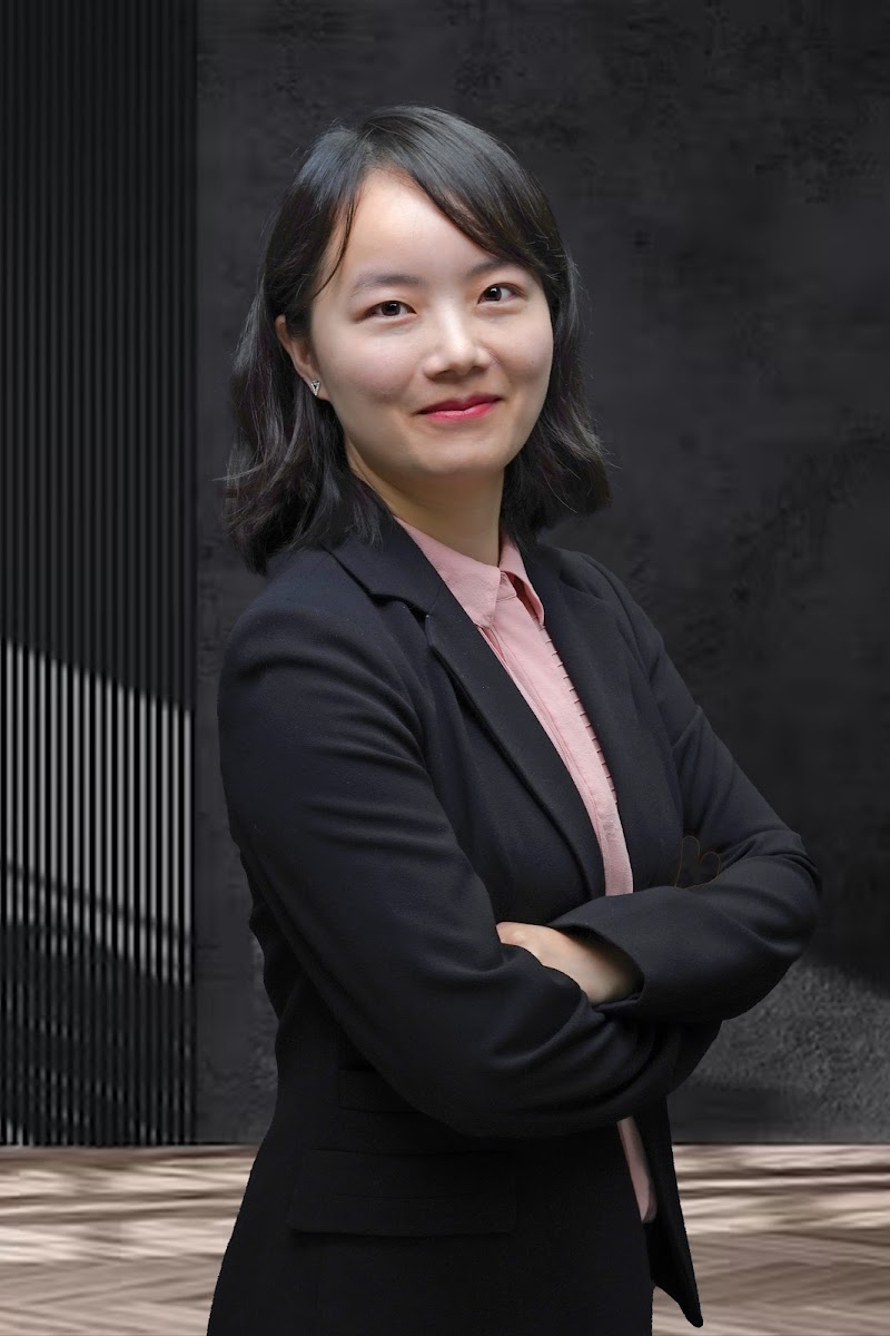 Qian Zhang Realtor photo 2