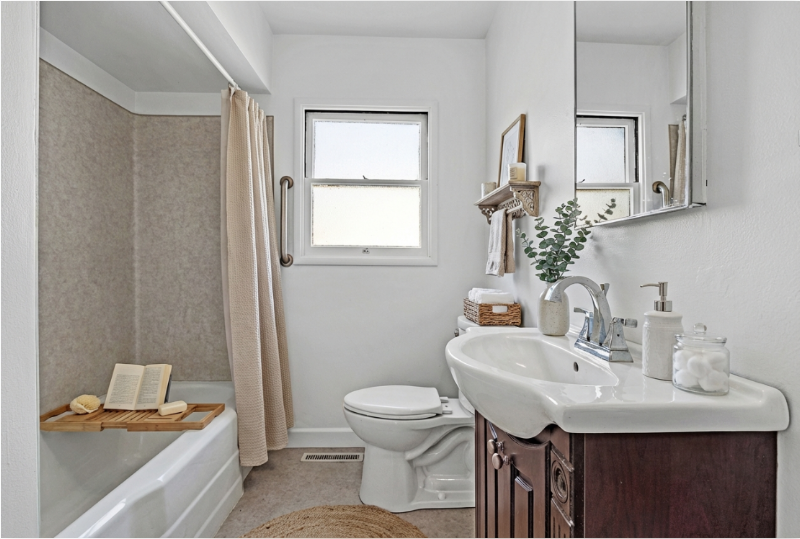 Century 21 EPIC-Leah Stapleton photo 5