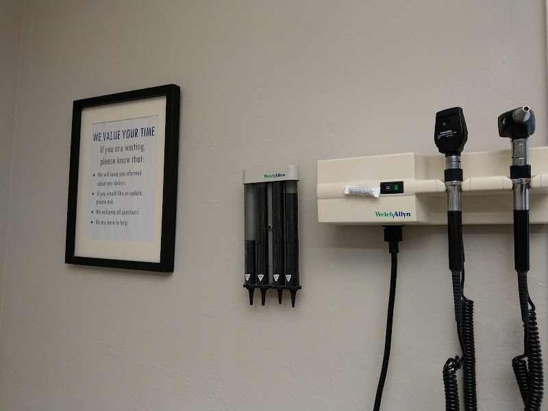 Marin Urgent Care Medical Center: Labbe Frederic R MD photo 4