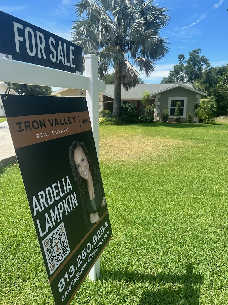 Ardelia Lampkin eXp Realty Leonberg Home Team photo 5