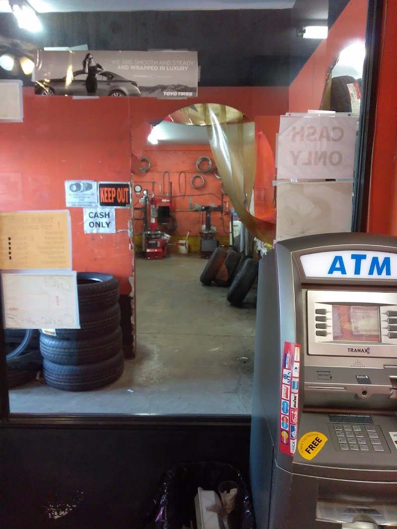 Tom's Tires photo 2