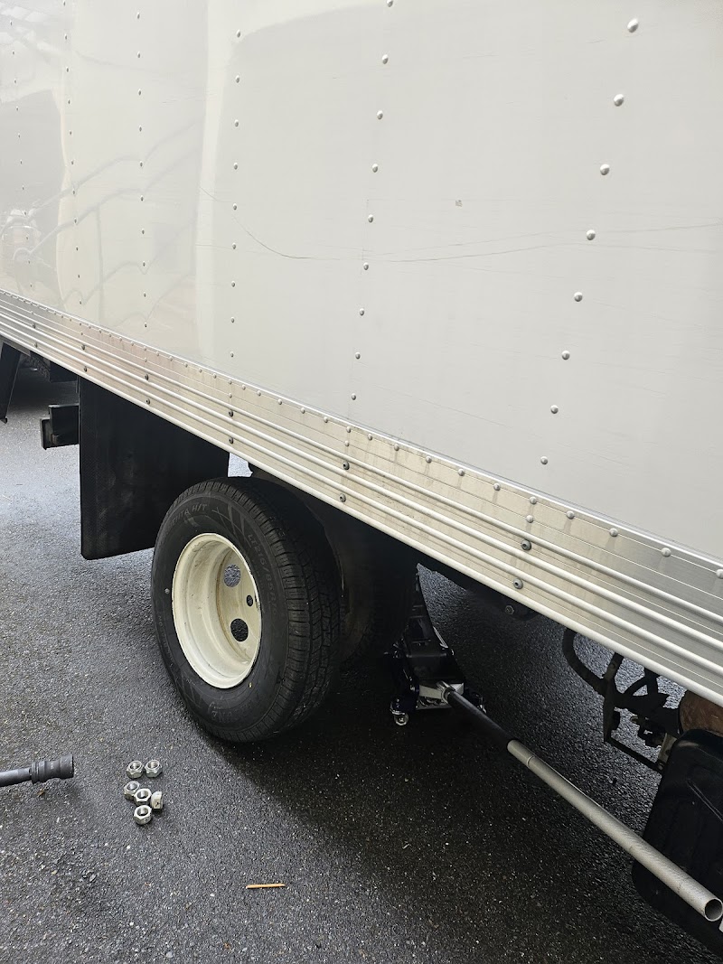 Mobile tire service photo 4