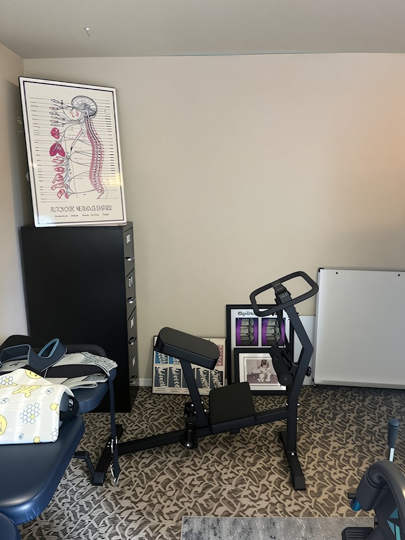 Upright Chiropractor San Jose - INSURANCE ACCEPTED photo 2