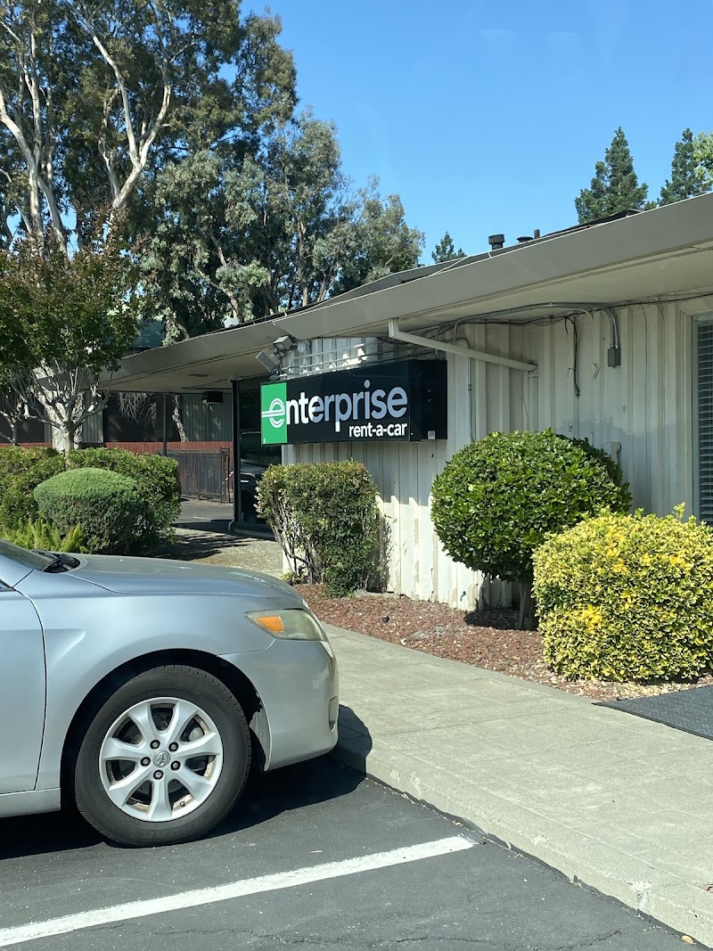 Enterprise Rent-A-Car photo 2