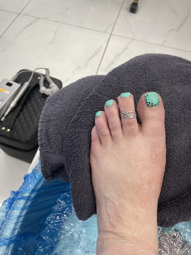 Valley Nails photo 2
