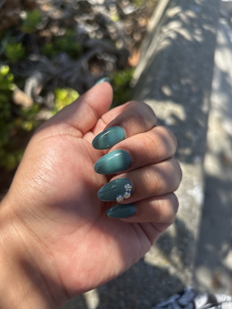 Photo of Valley Nails
