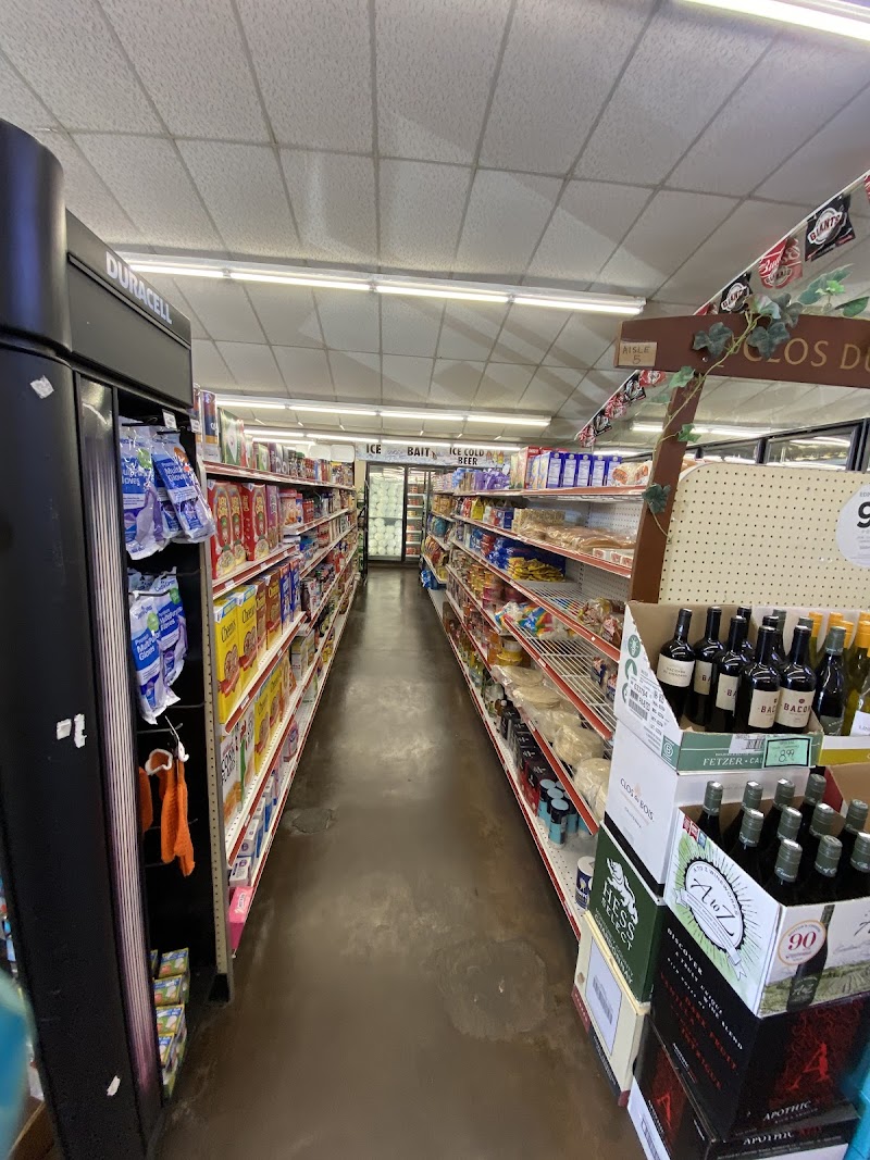 Easy Mart Liquor & Food photo 4