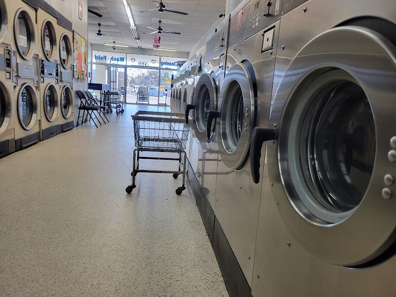 Launderland of Citrus/ Laundry Solutions photo 2