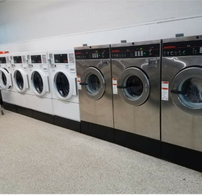 Launderland of Citrus/ Laundry Solutions photo 4