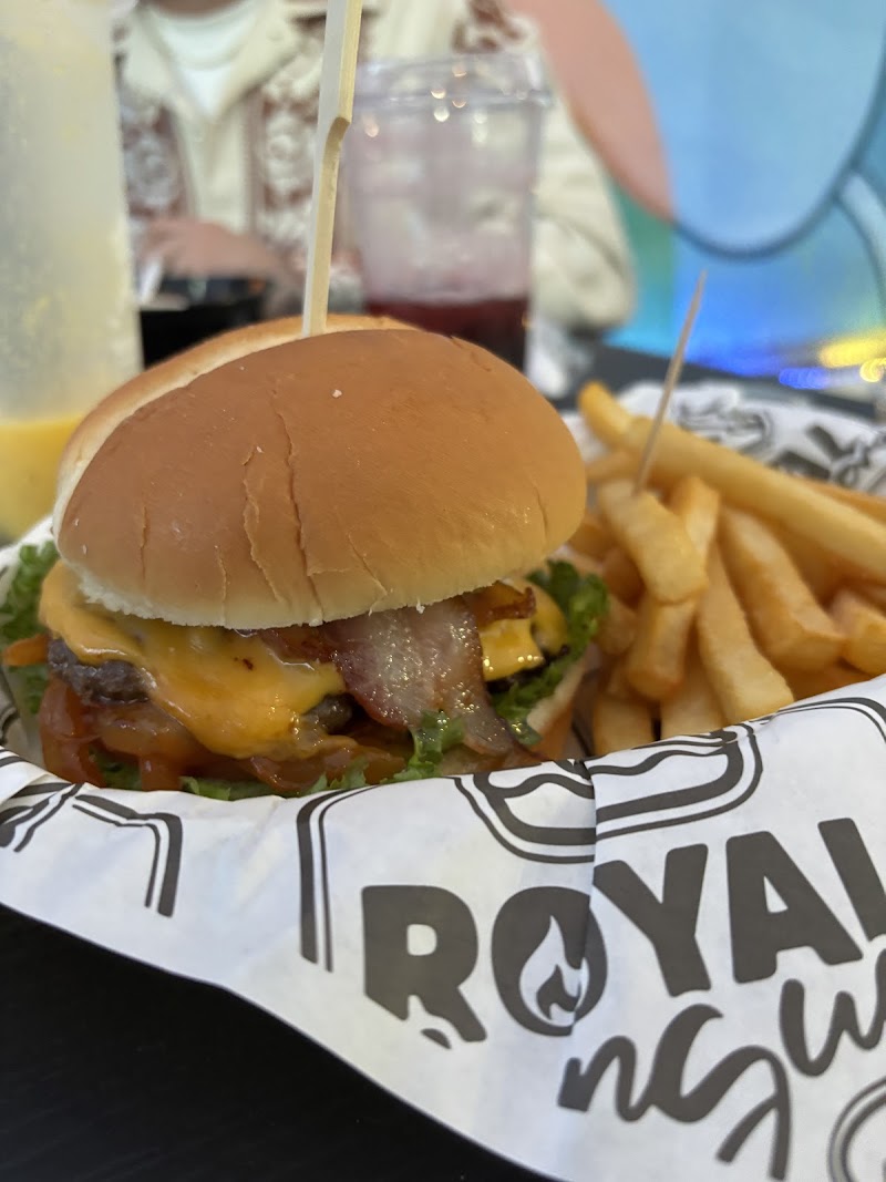 La Plaza Best Food Trucks photo 2