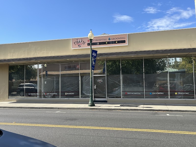 Pawsh Place | Veterinary Center & Boutique photo 5