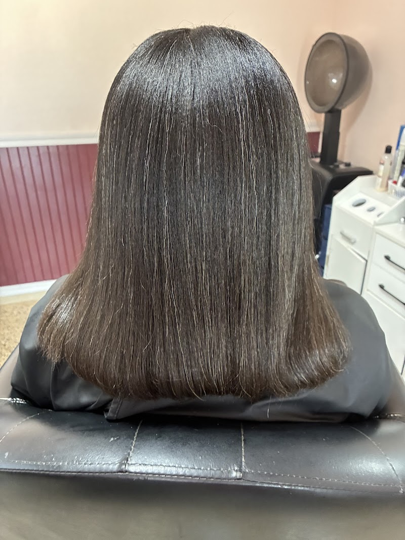 Photo of Zatia beauty braiding and hairextensions