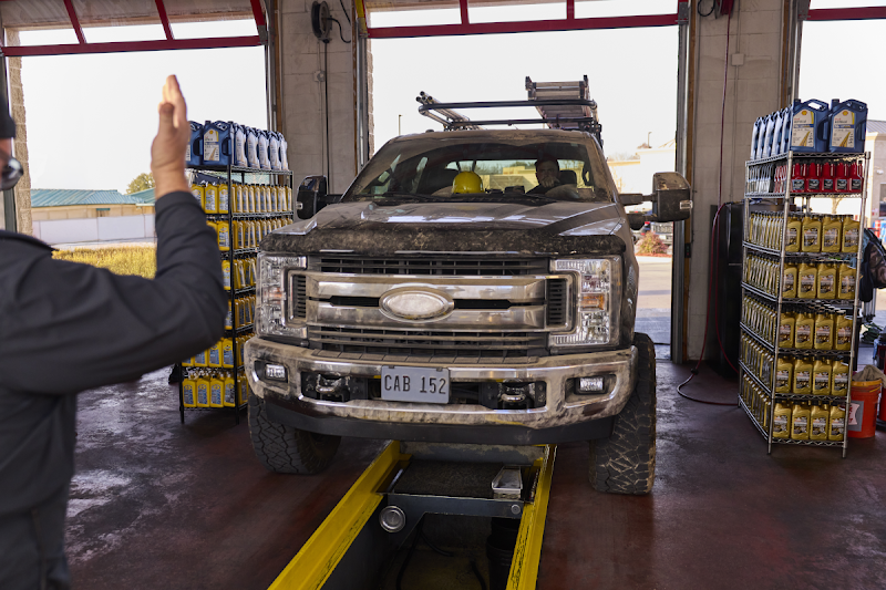 Take 5 Oil Change photo 2