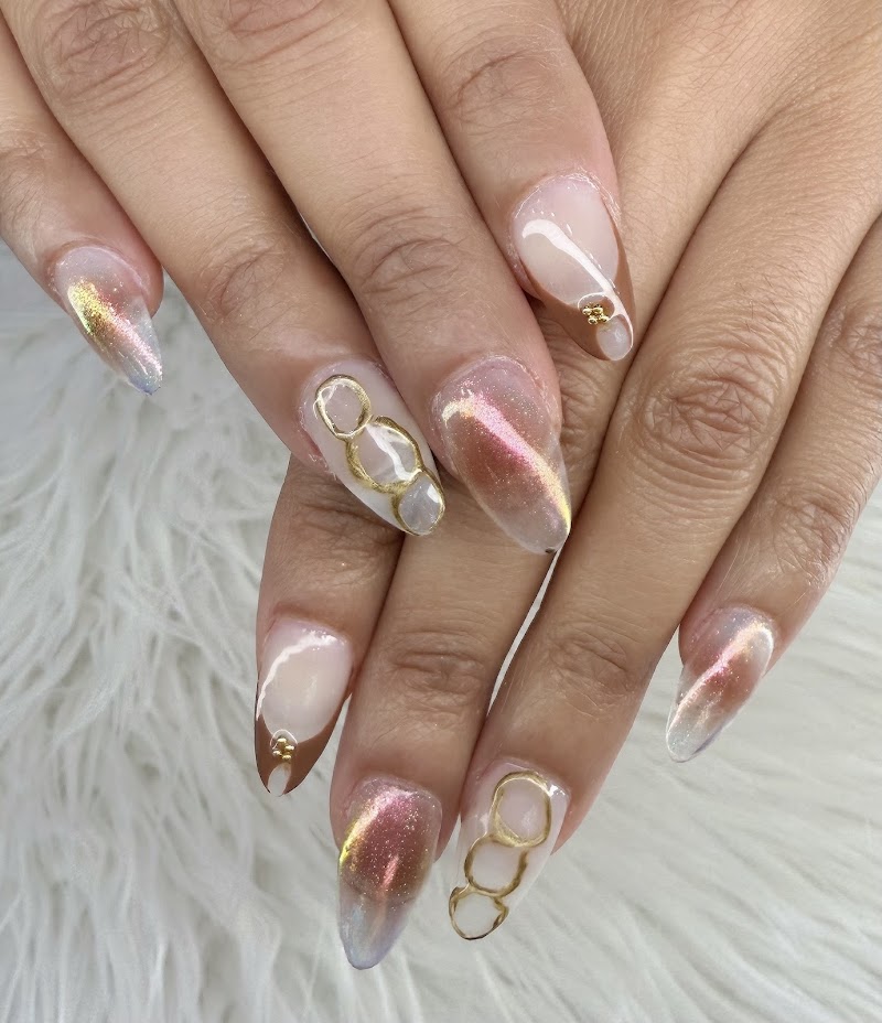 Trish's nails Salon | Nontoxic |Vegan |Organic photo 2