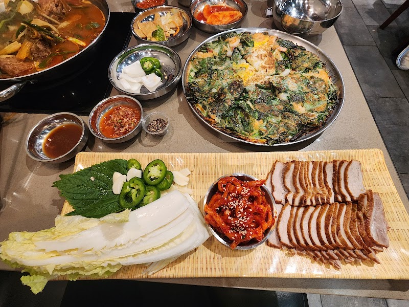 Jomaru Hot Pot San Diego 조마루 | Korean Restaurant photo 5
