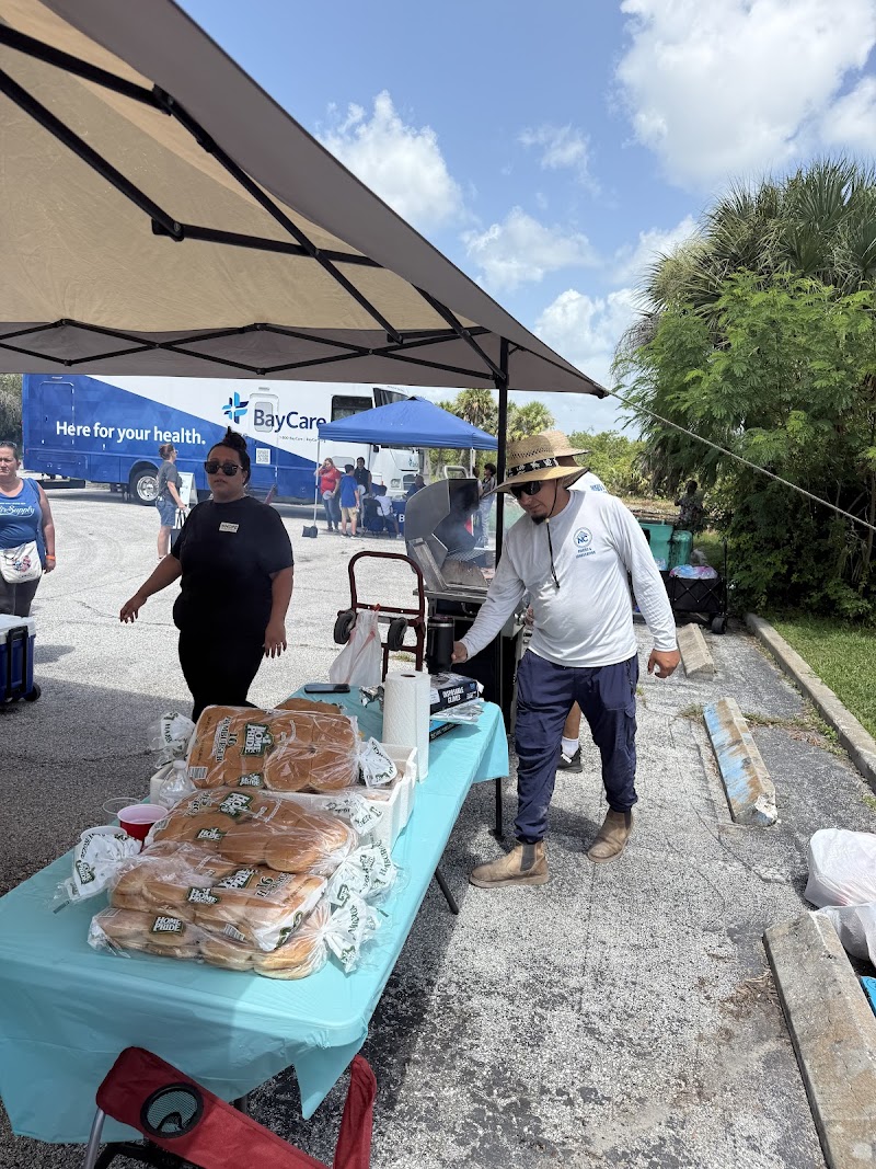 United for the Community - Unidos por la comunidad photo 4