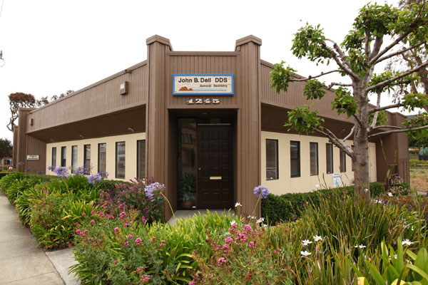 Photo of John B. Dell, DDS