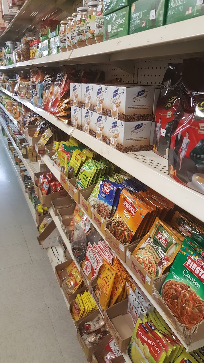 Jingo's Asian Mart photo 2