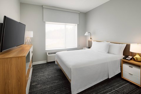 TownePlace Suites by Marriott Plant City photo 2