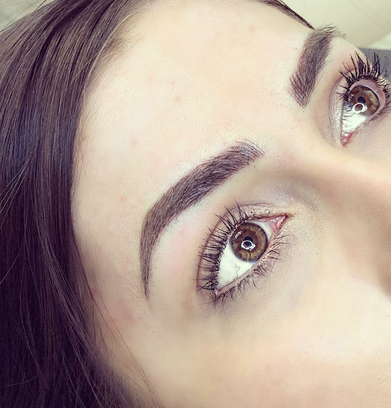Photo of HM Lip and Brow