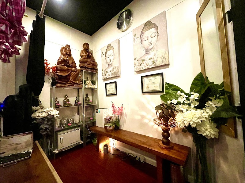 Phuthaluk Thai Massage photo 2