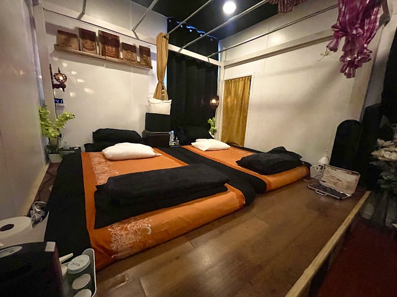 Phuthaluk Thai Massage photo 4